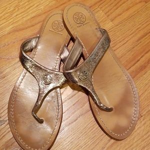 Gold metallic Tory Burch sandal